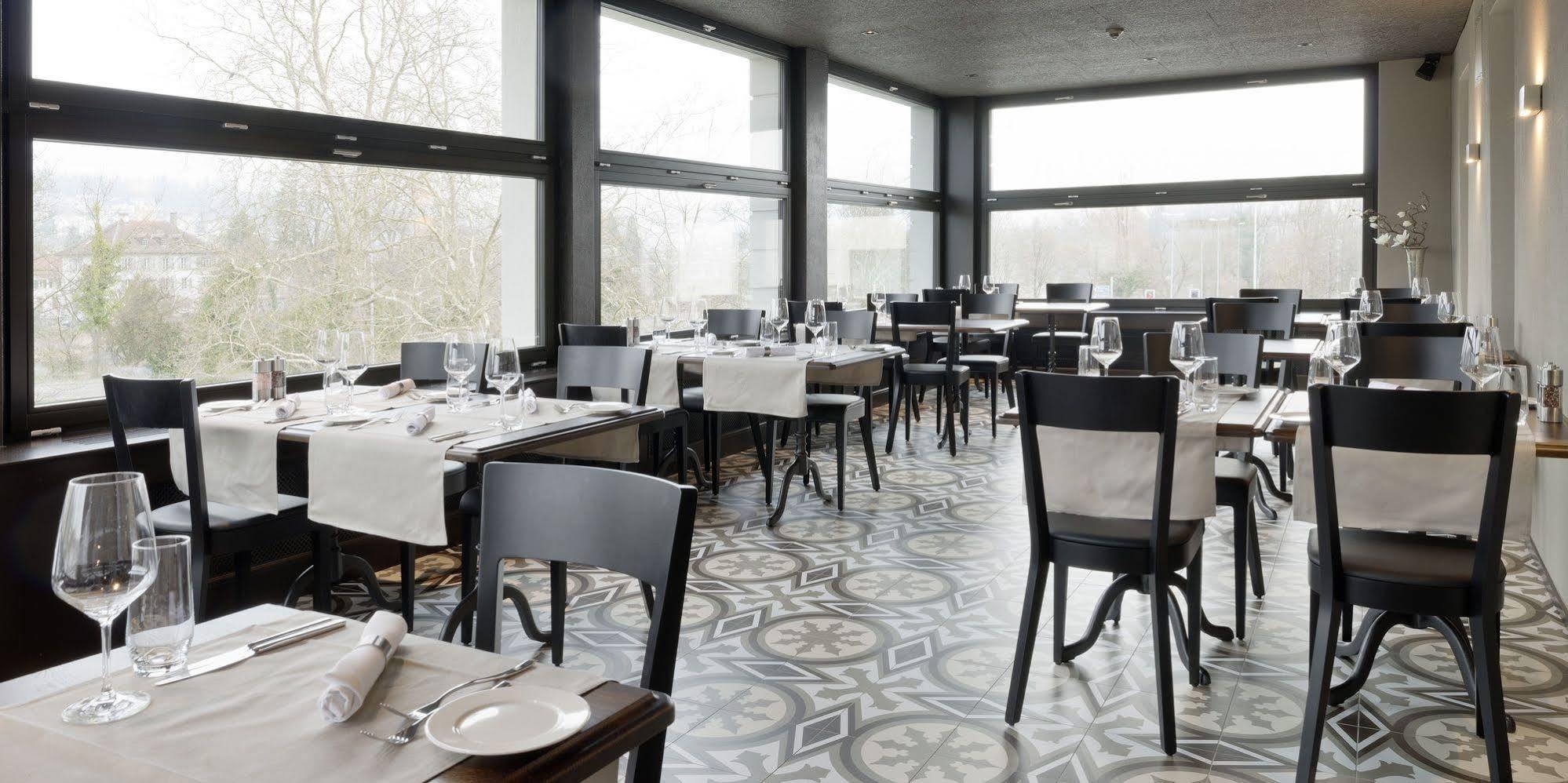 Hotel Kettenbruecke Άαραου Εξωτερικό φωτογραφία
