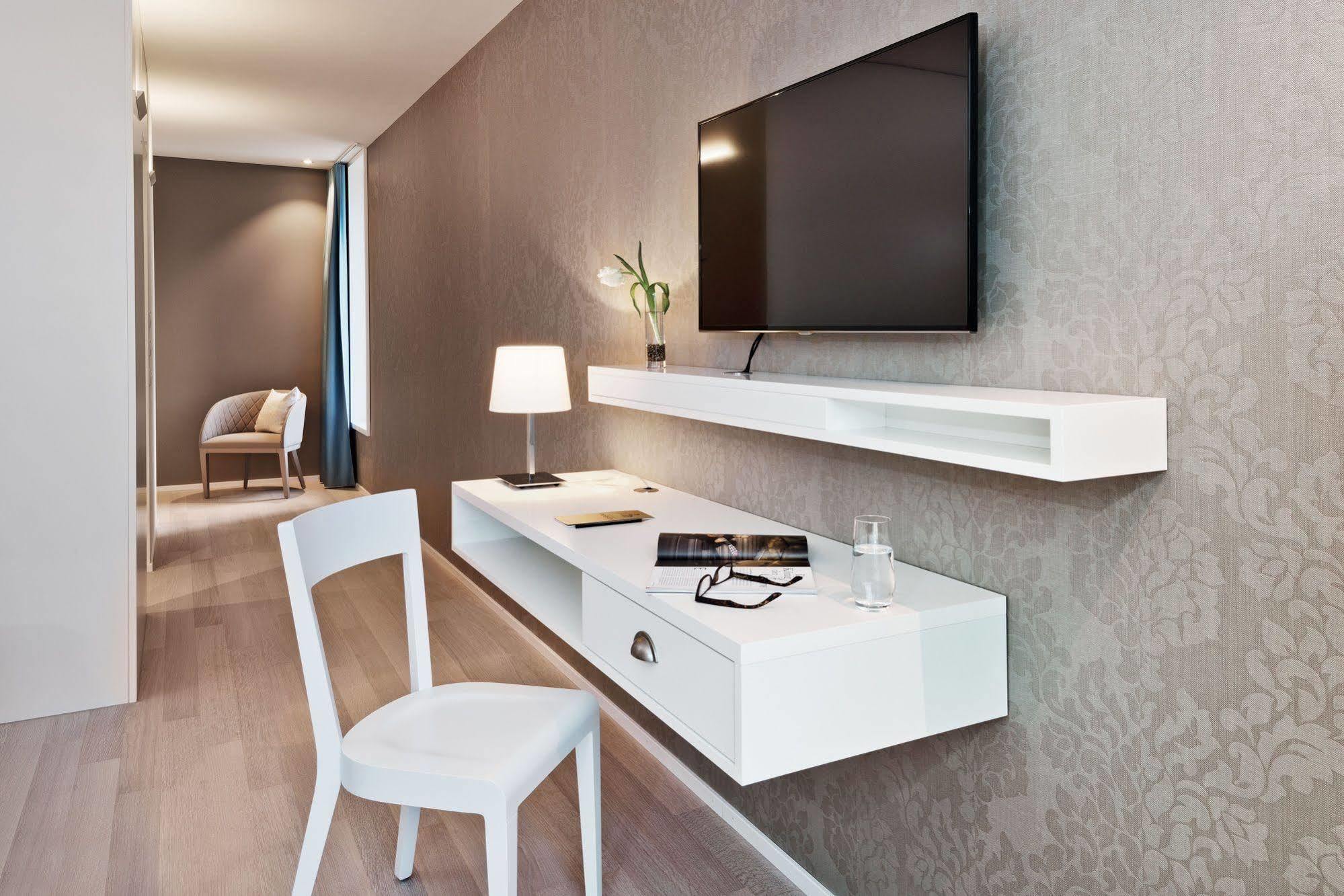 Hotel Kettenbruecke Άαραου Εξωτερικό φωτογραφία
