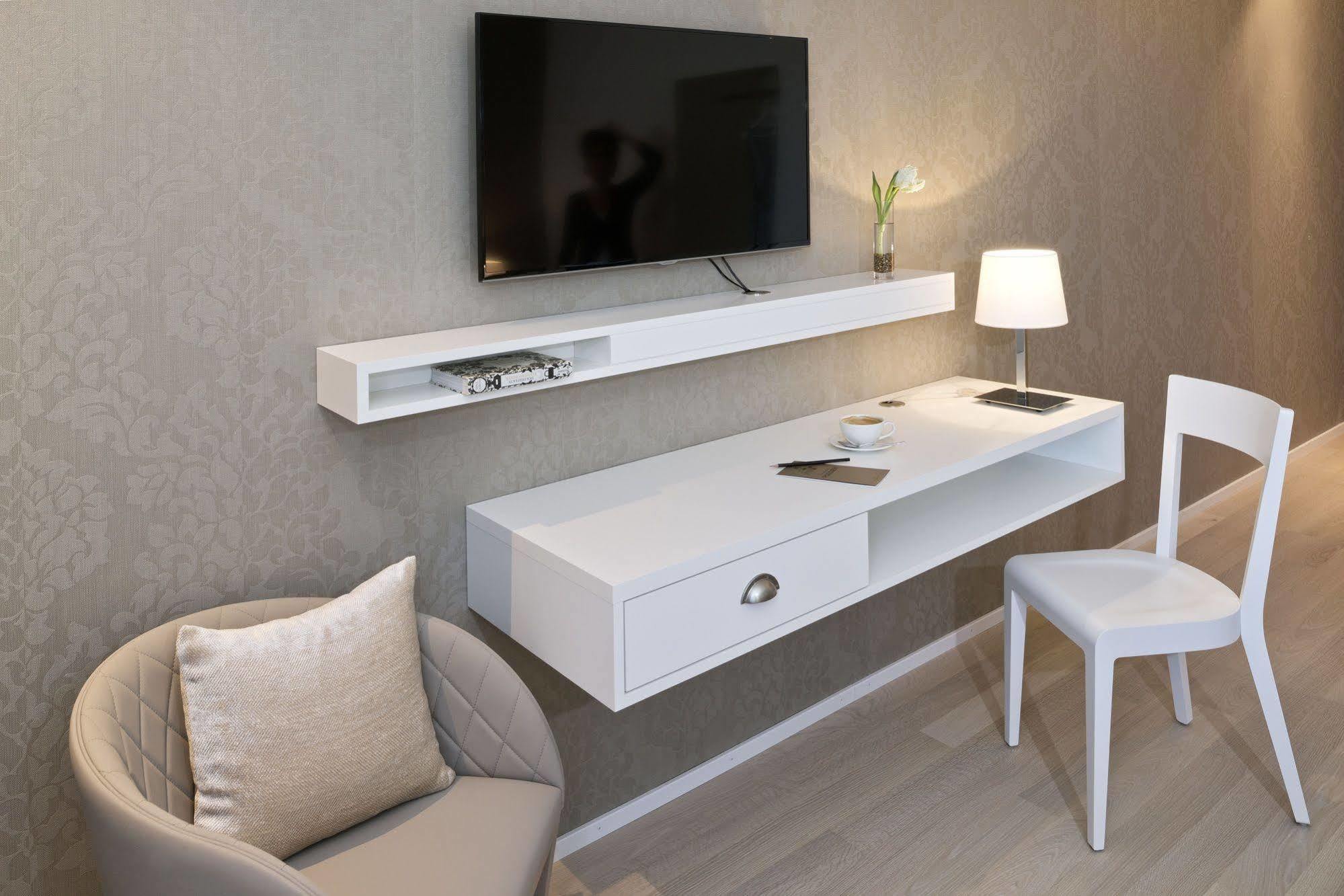 Hotel Kettenbruecke Άαραου Εξωτερικό φωτογραφία